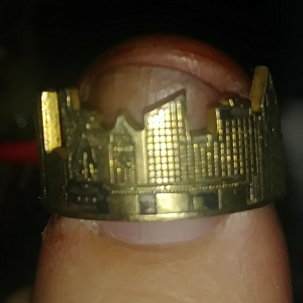 SPECIALLY MADE NEW YORK SKYLINE RING